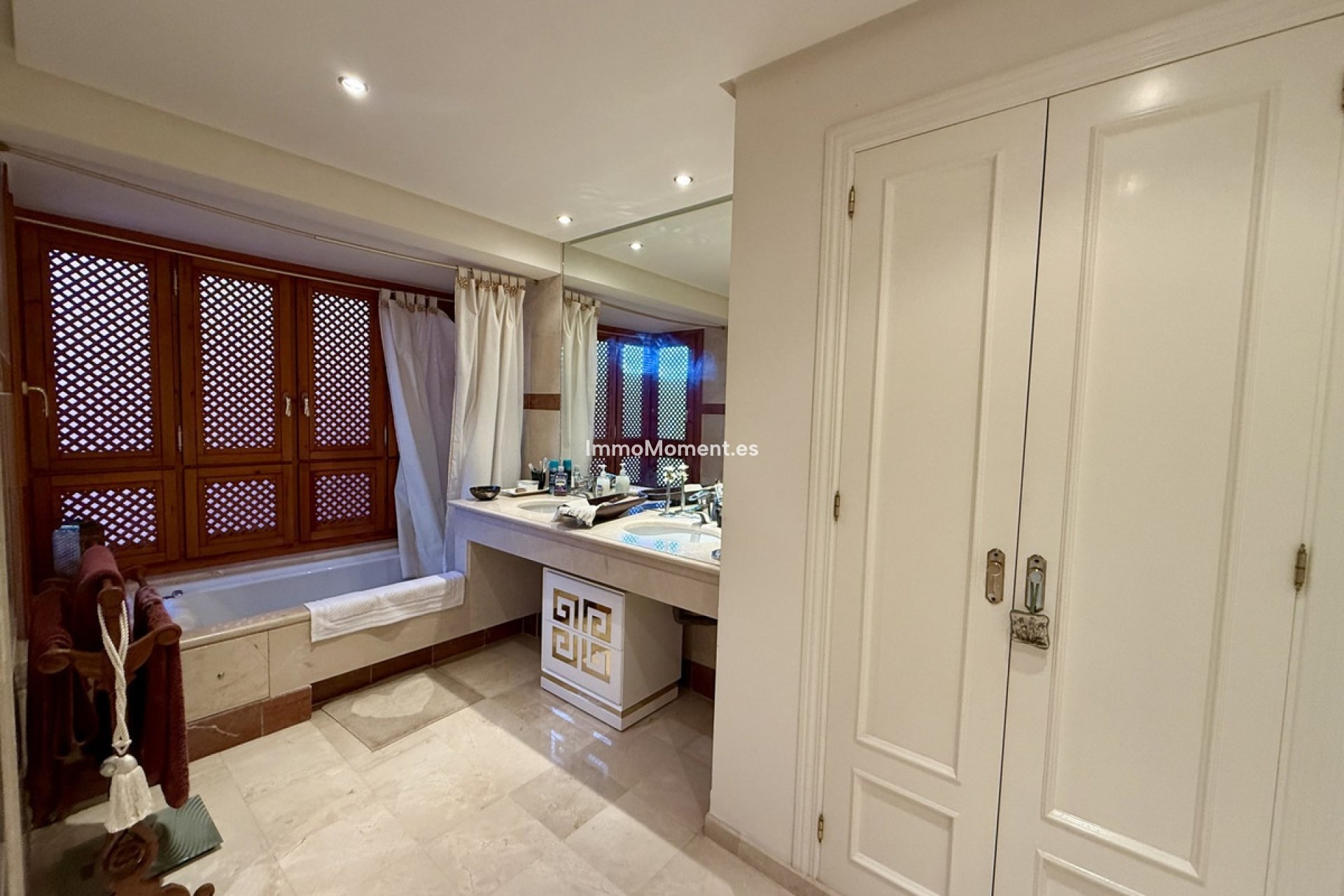 Revente - Appartement - Estepona  - Estepona Centro