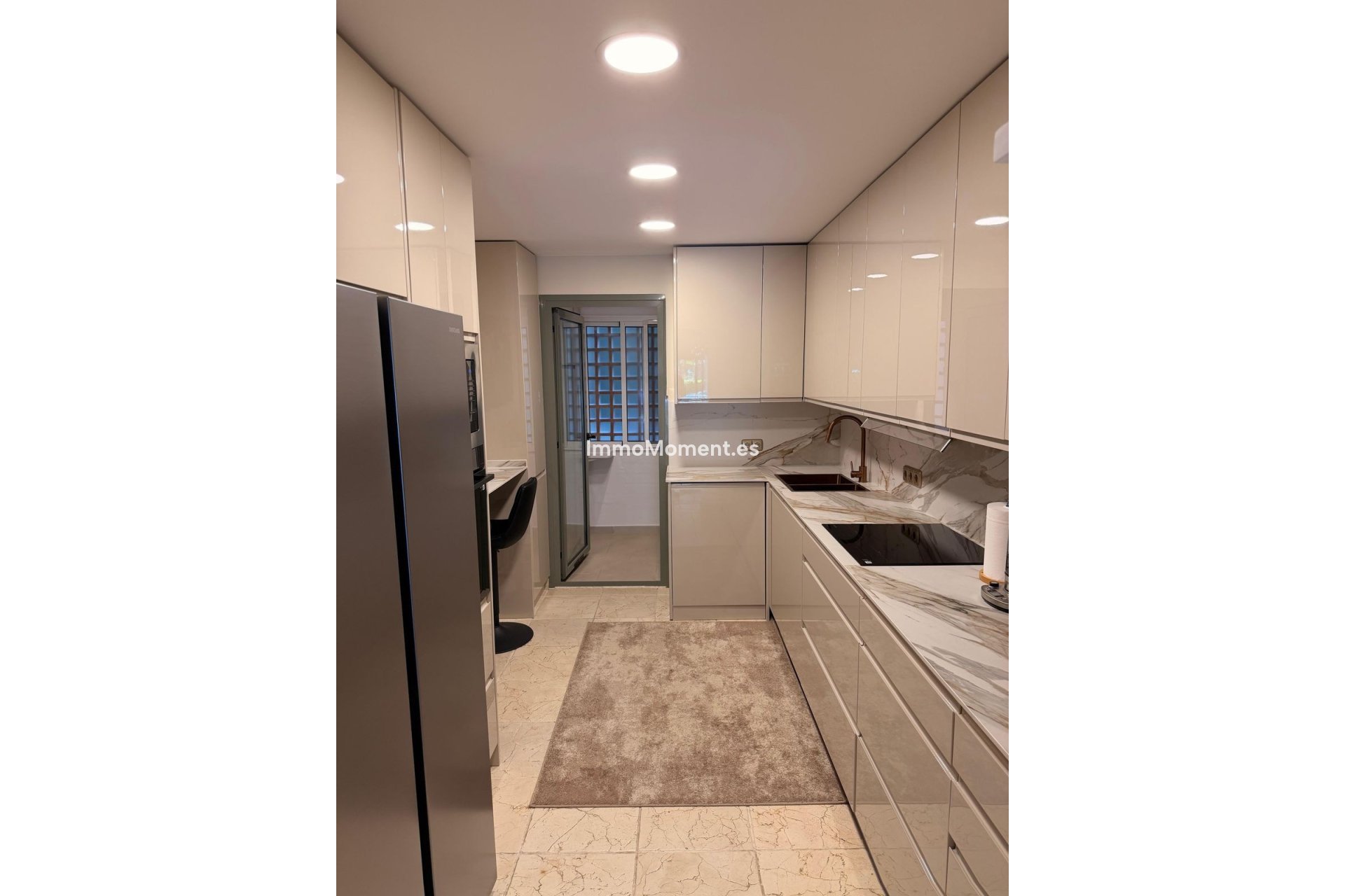 Revente - Appartement - Estepona  - Estepona Centro