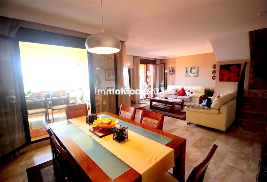 Revente - Appartement - Estepona  - Estepona Centro