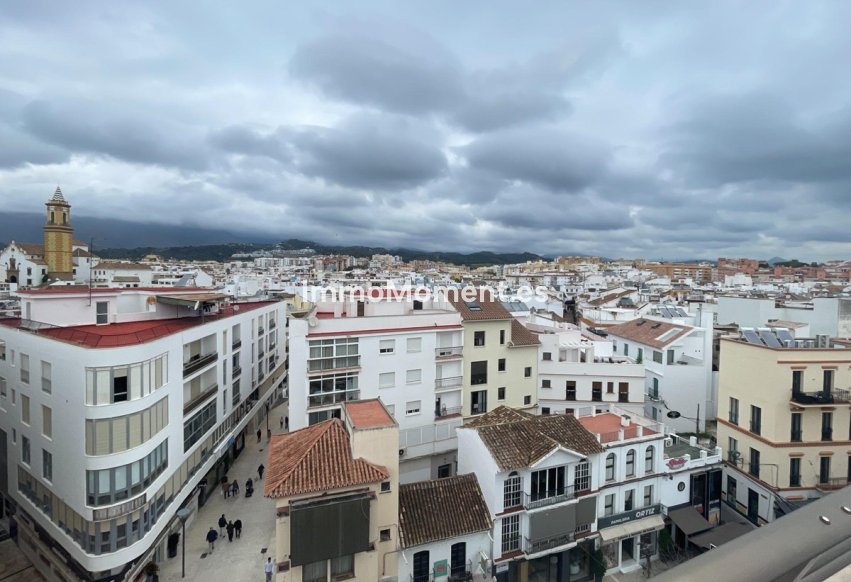 Revente - Appartement - Estepona  - Estepona Centro