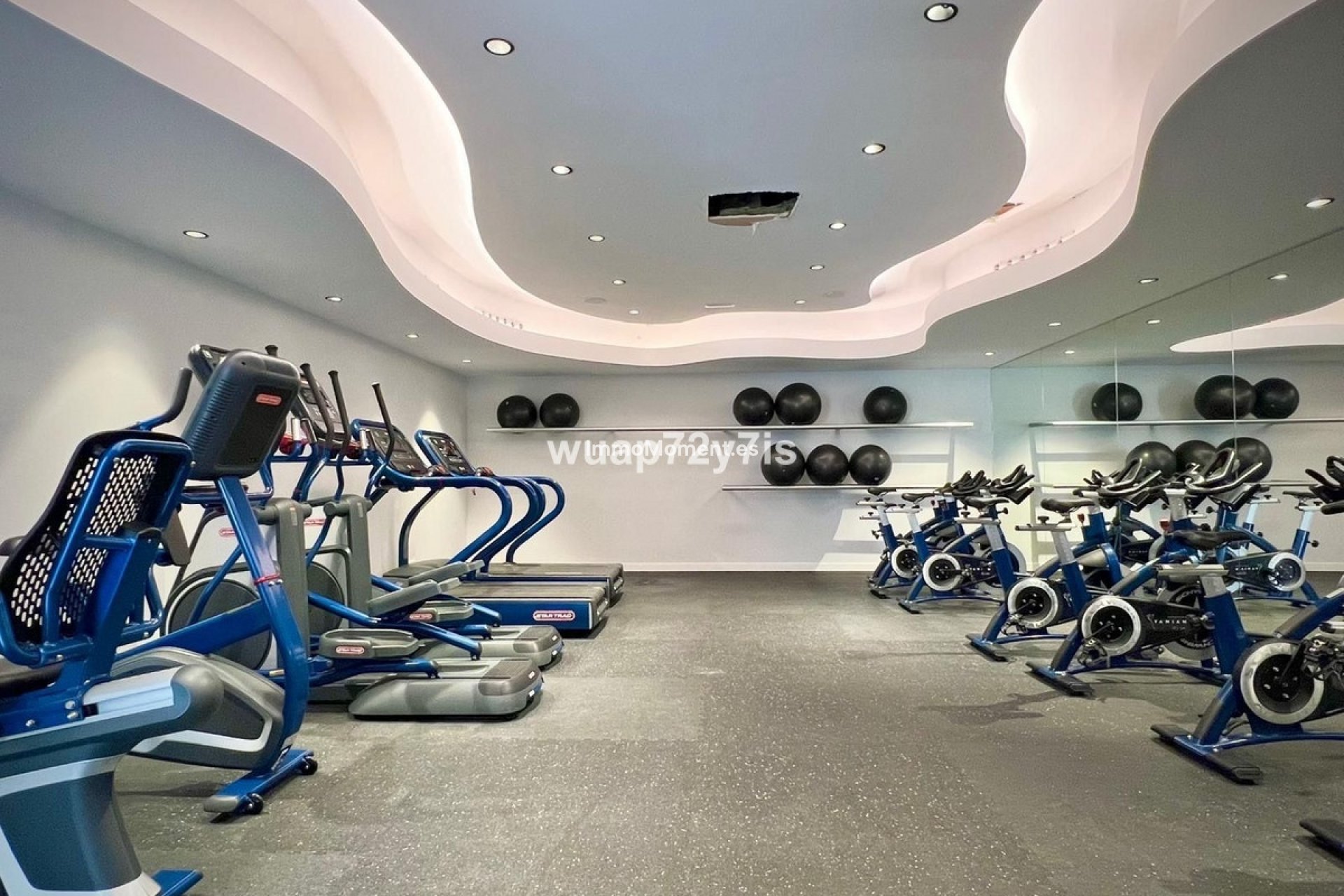 Revente - Appartement - Estepona  - Estepona Centro