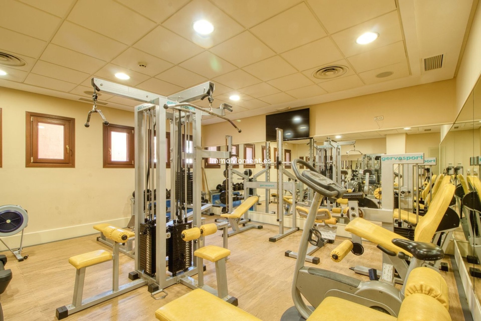 Revente - Appartement - Estepona  - Estepona Centro