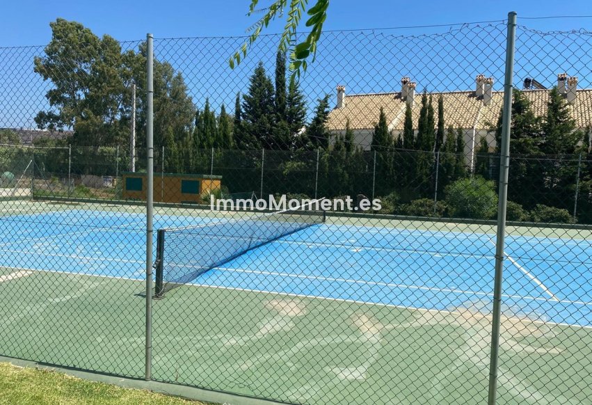 Revente - Appartement - Estepona  - Estepona Centro