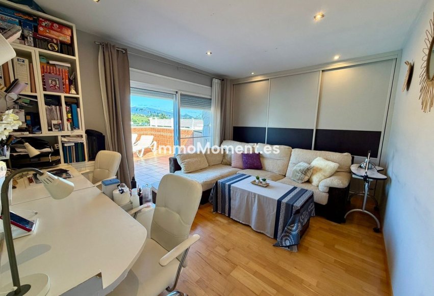 Revente - Appartement - Estepona  - Estepona Centro