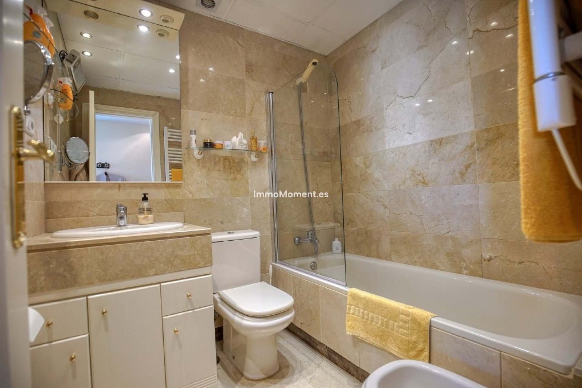 Revente - Appartement - Estepona  - Estepona Centro