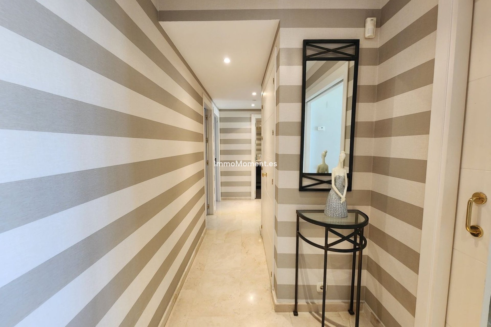 Revente - Appartement - Estepona  - Estepona Centro