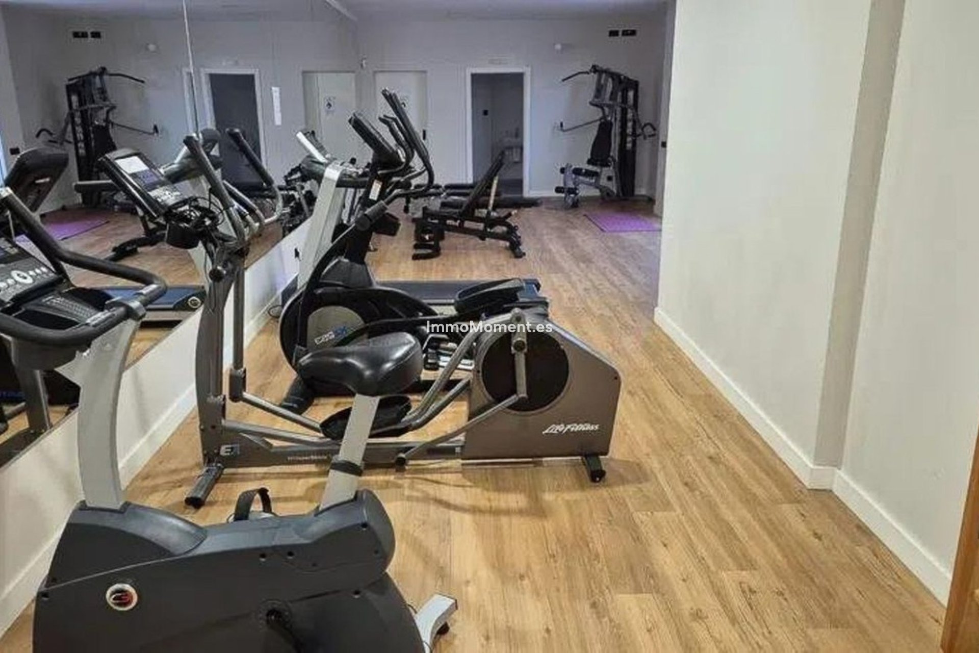 Revente - Appartement - Estepona  - Estepona Centro