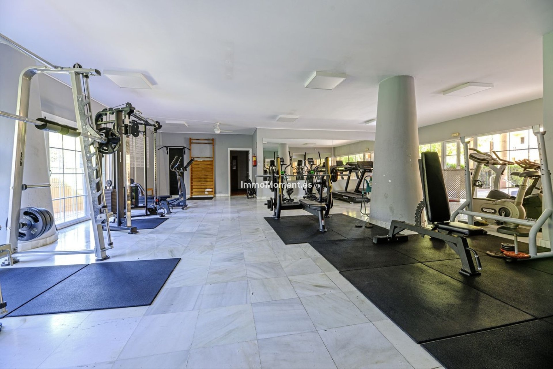 Revente - Appartement - Estepona  - Estepona Centro