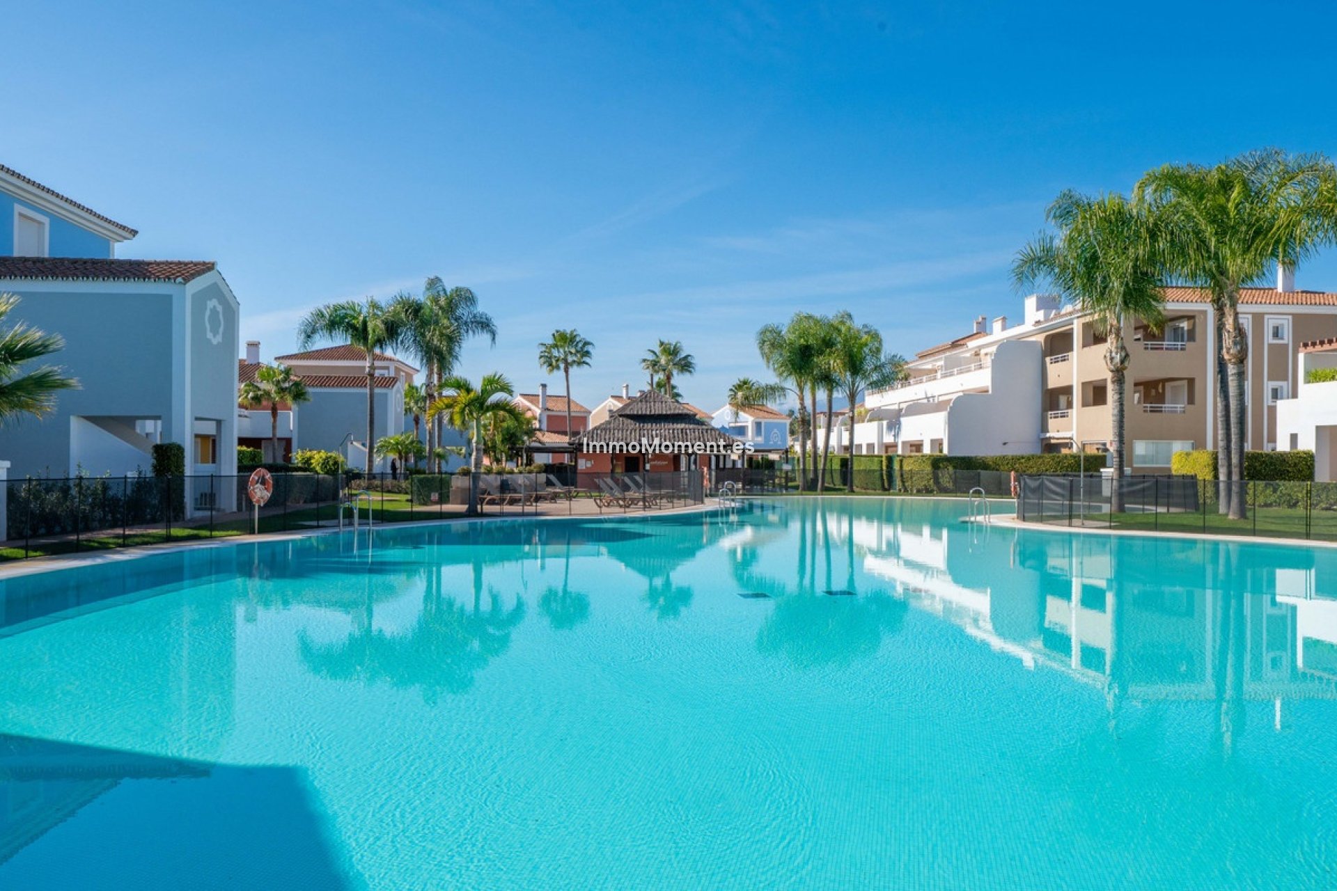 Revente - Appartement - Estepona  - Estepona Centro