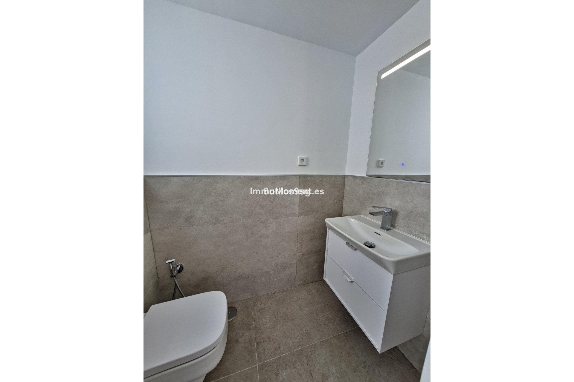 Revente - Appartement - Estepona  - Estepona Centro