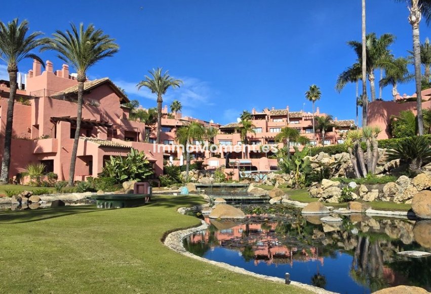 Revente - Appartement - Estepona  - Estepona Centro