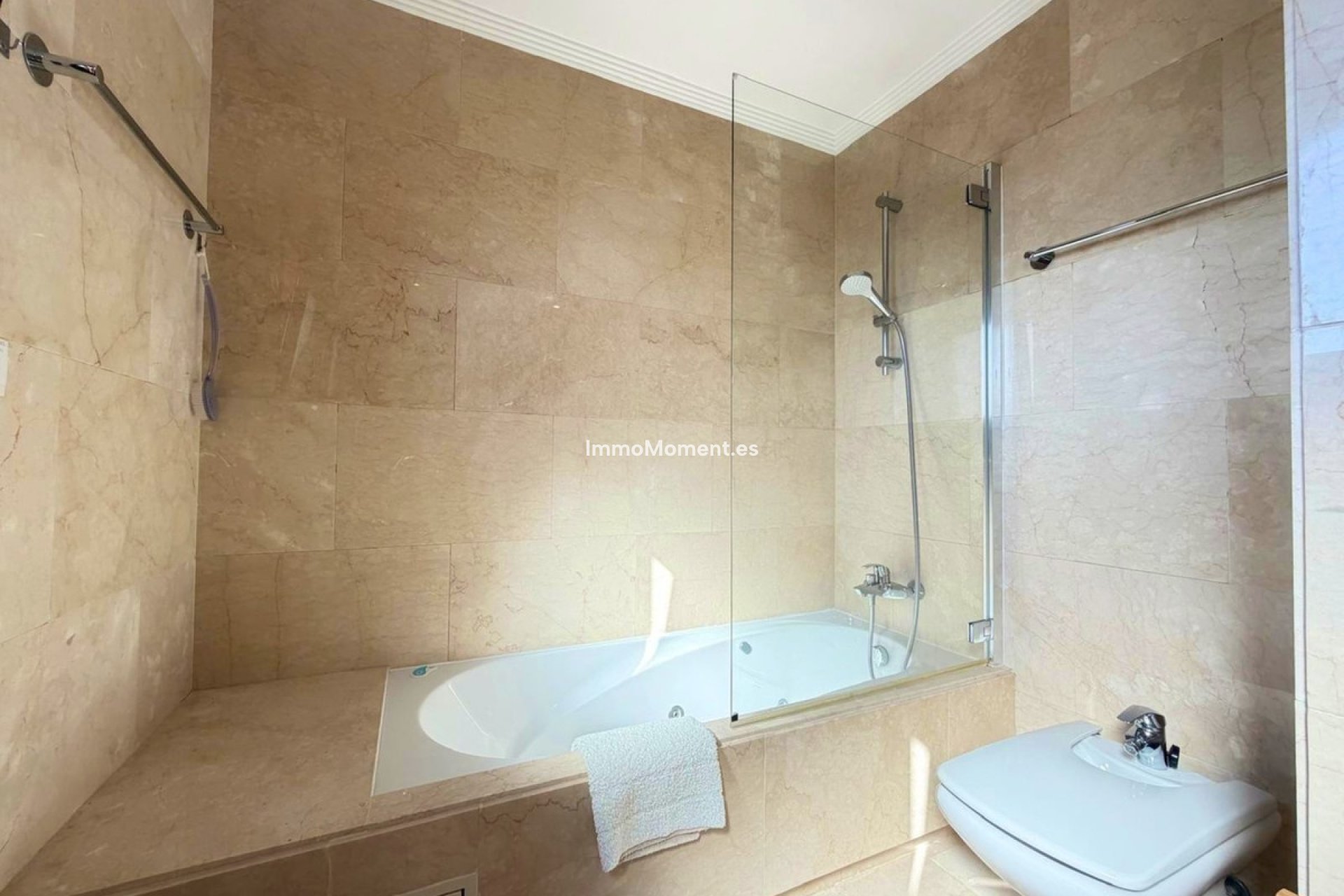 Revente - Appartement - Estepona  - Estepona Centro