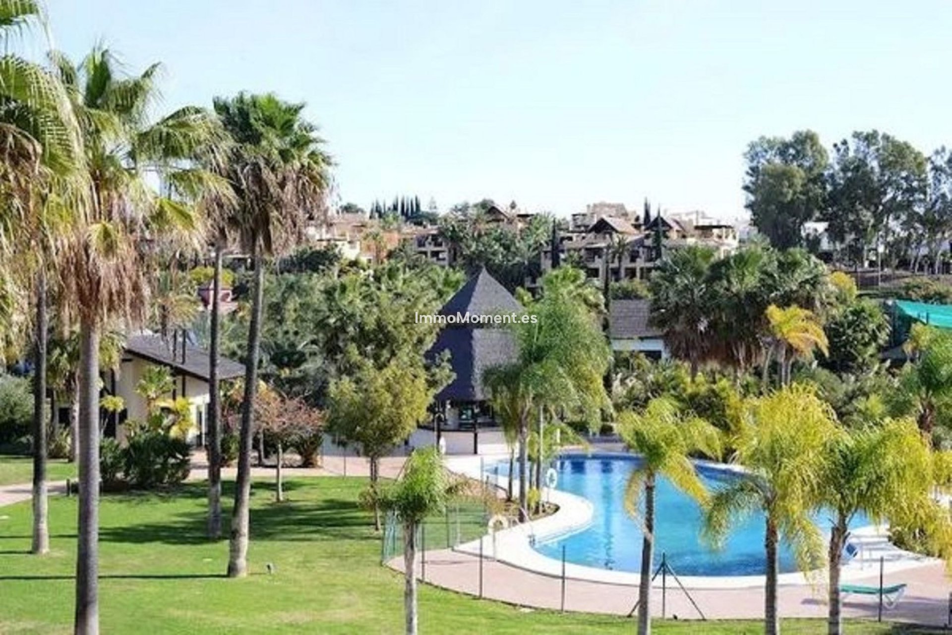 Revente - Appartement - Estepona  - Estepona Centro
