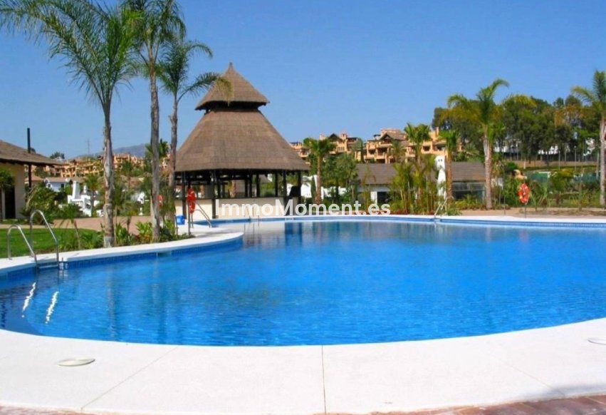 Revente - Appartement - Estepona  - Estepona Centro