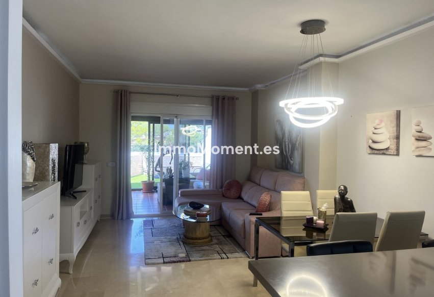 Revente - Appartement - Estepona  - Estepona Centro