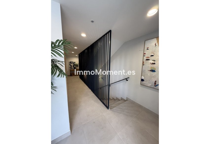 Revente - Appartement - Estepona  - Estepona Centro