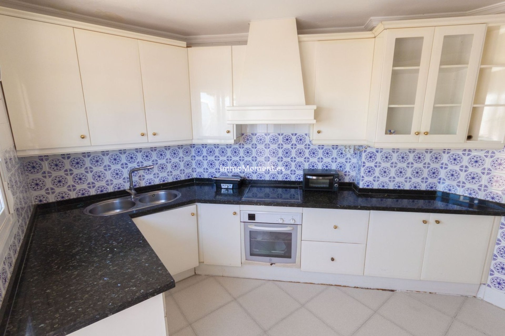 Revente - Appartement - Estepona  - Estepona Centro