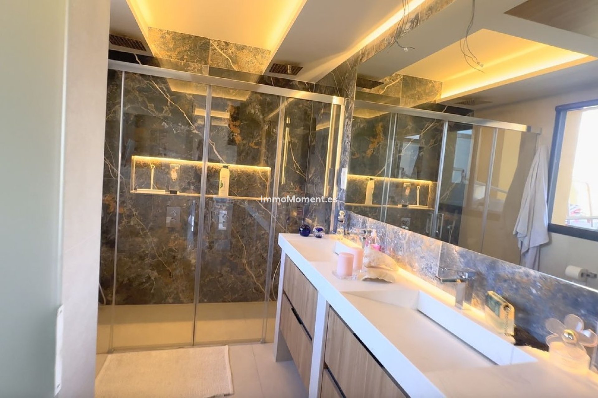 Revente - Appartement - Estepona  - Estepona Centro