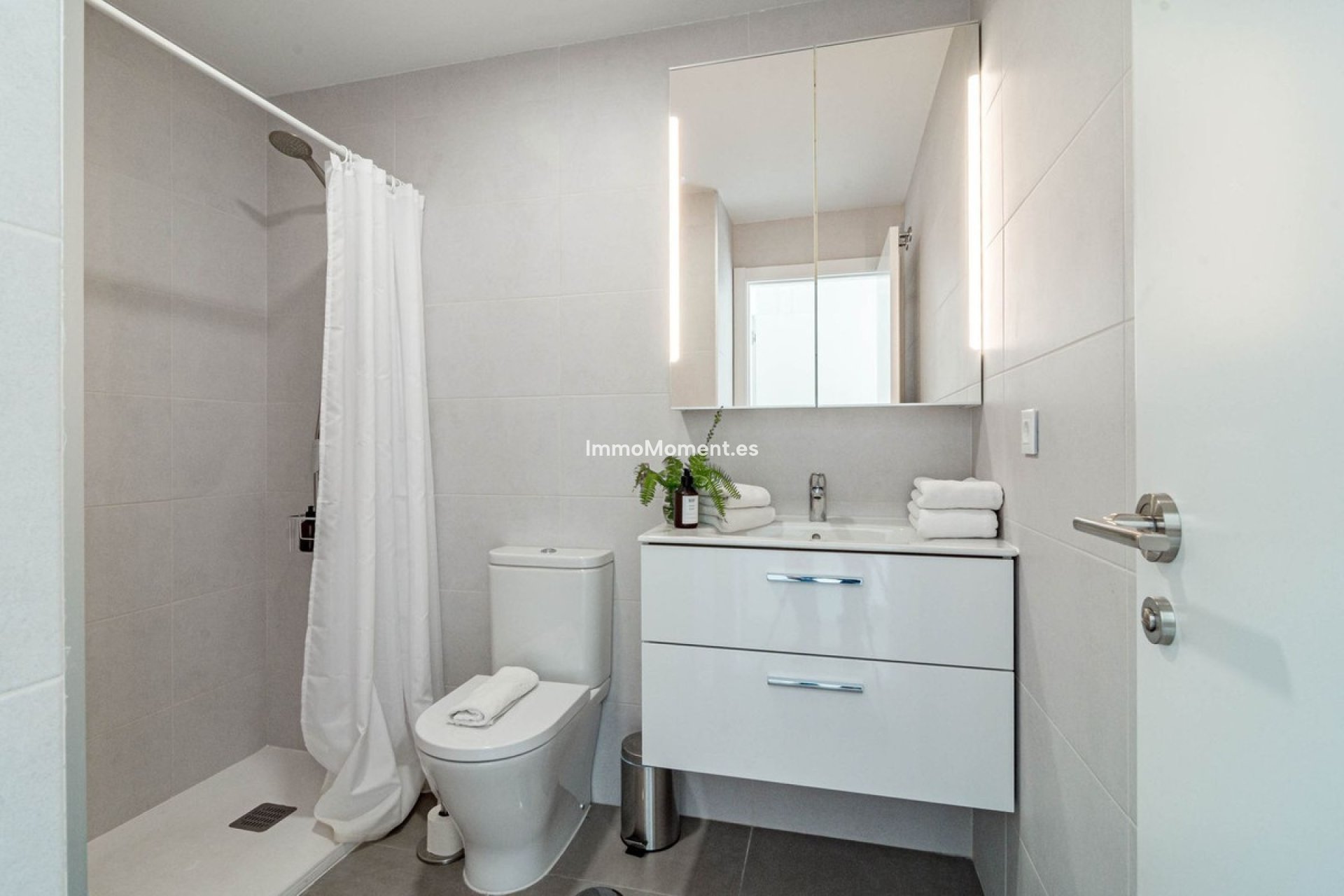 Revente - Appartement - Estepona  - Estepona Centro