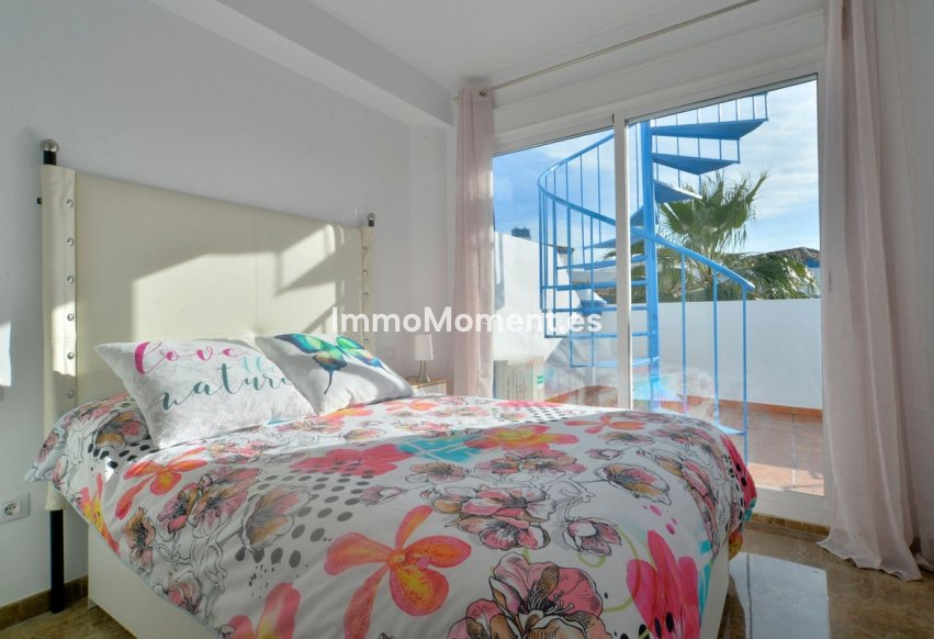 Revente - Appartement - Estepona  - Estepona Centro