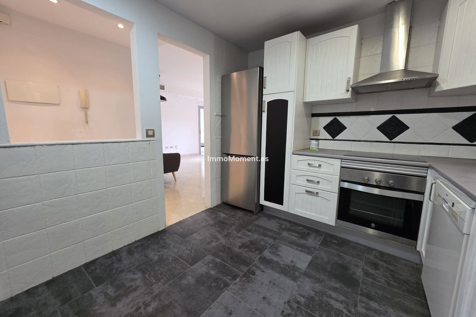 Revente - Appartement - Estepona  - Estepona Centro