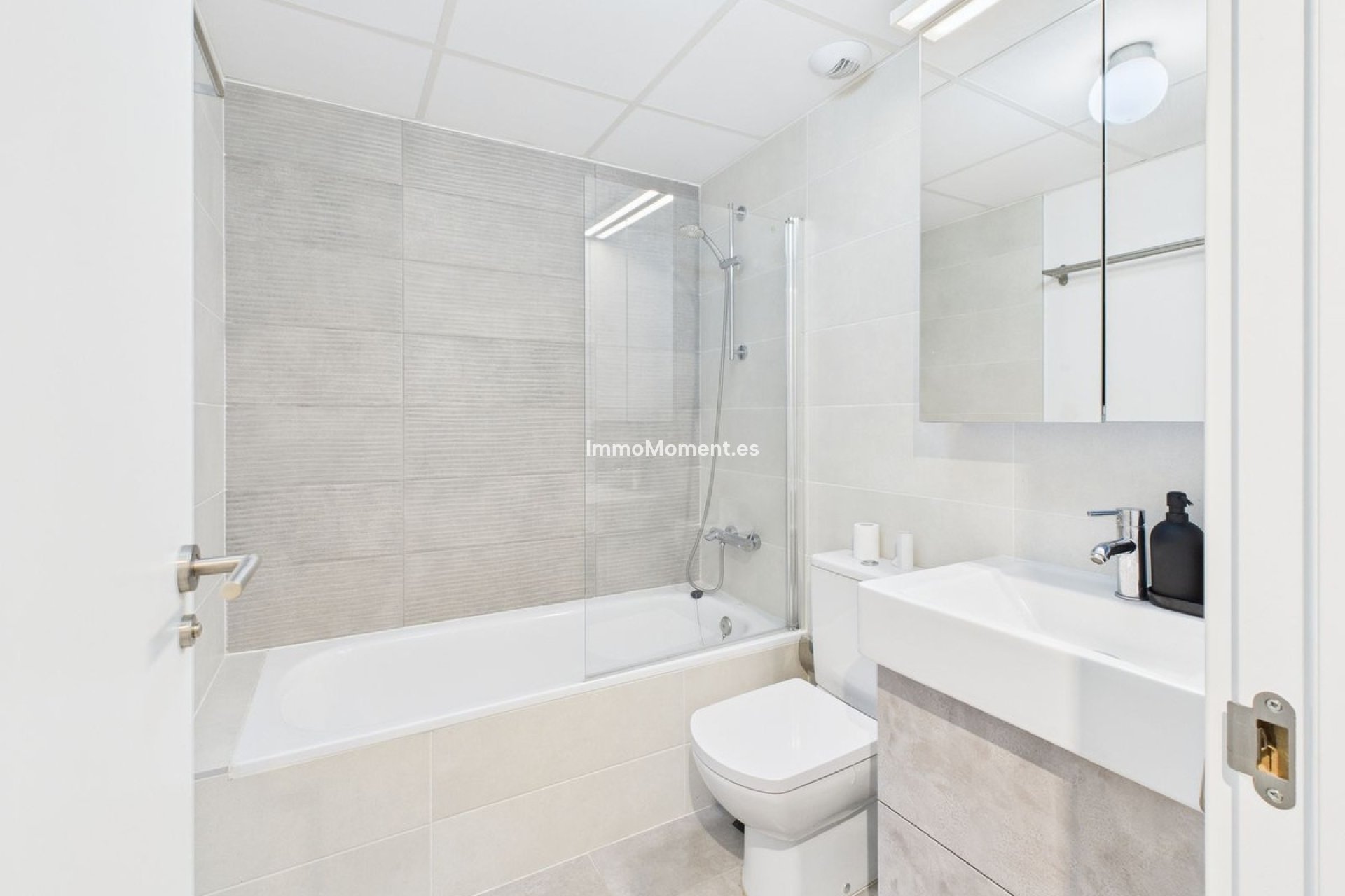 Revente - Appartement - Estepona  - Estepona Centro