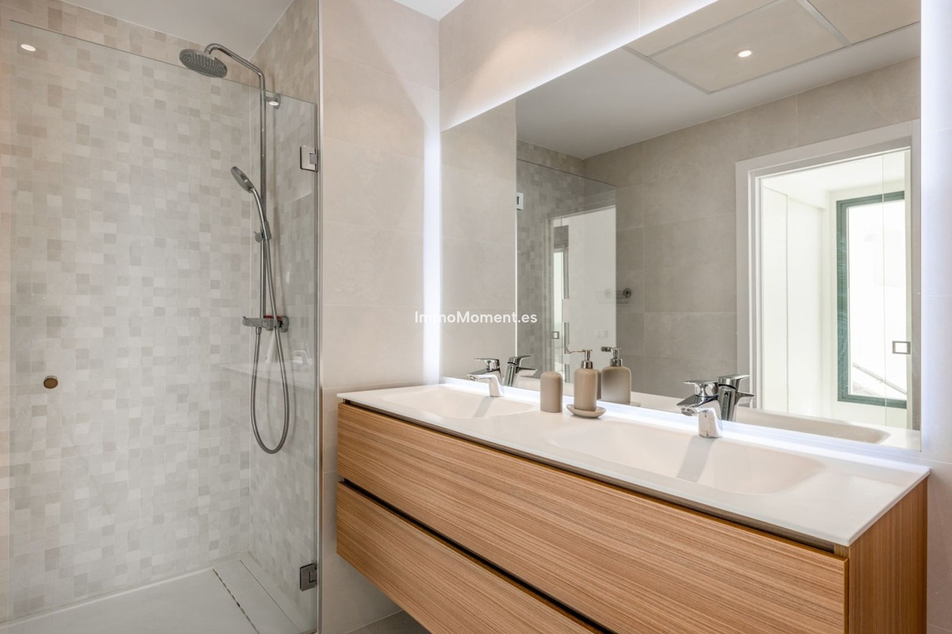 Revente - Appartement - Estepona  - Estepona Centro