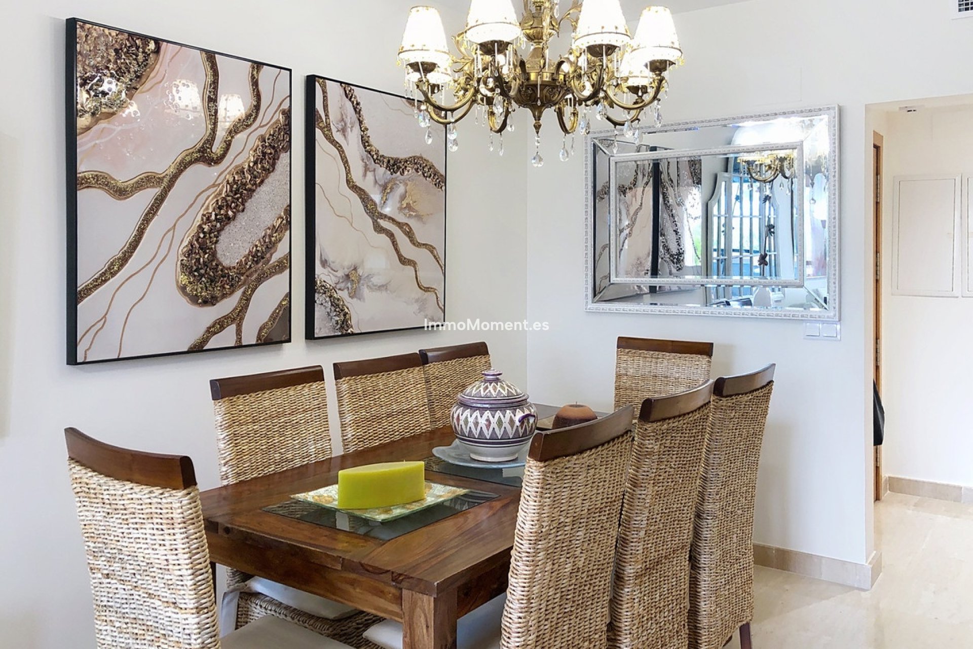 Revente - Appartement - Estepona  - Estepona Centro