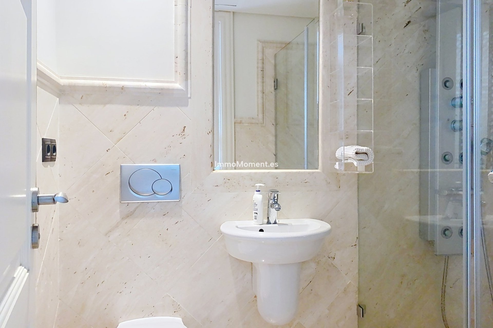 Revente - Appartement - Estepona  - Estepona Centro