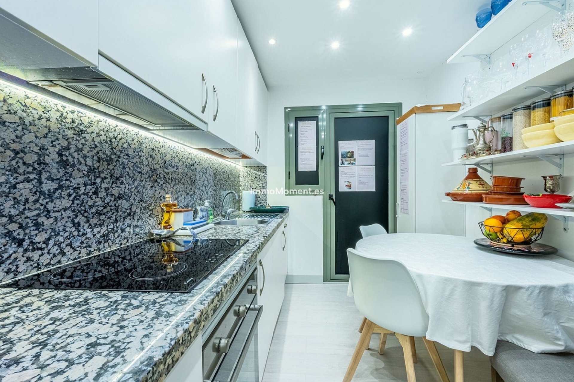 Revente - Appartement - Estepona  - Estepona Centro