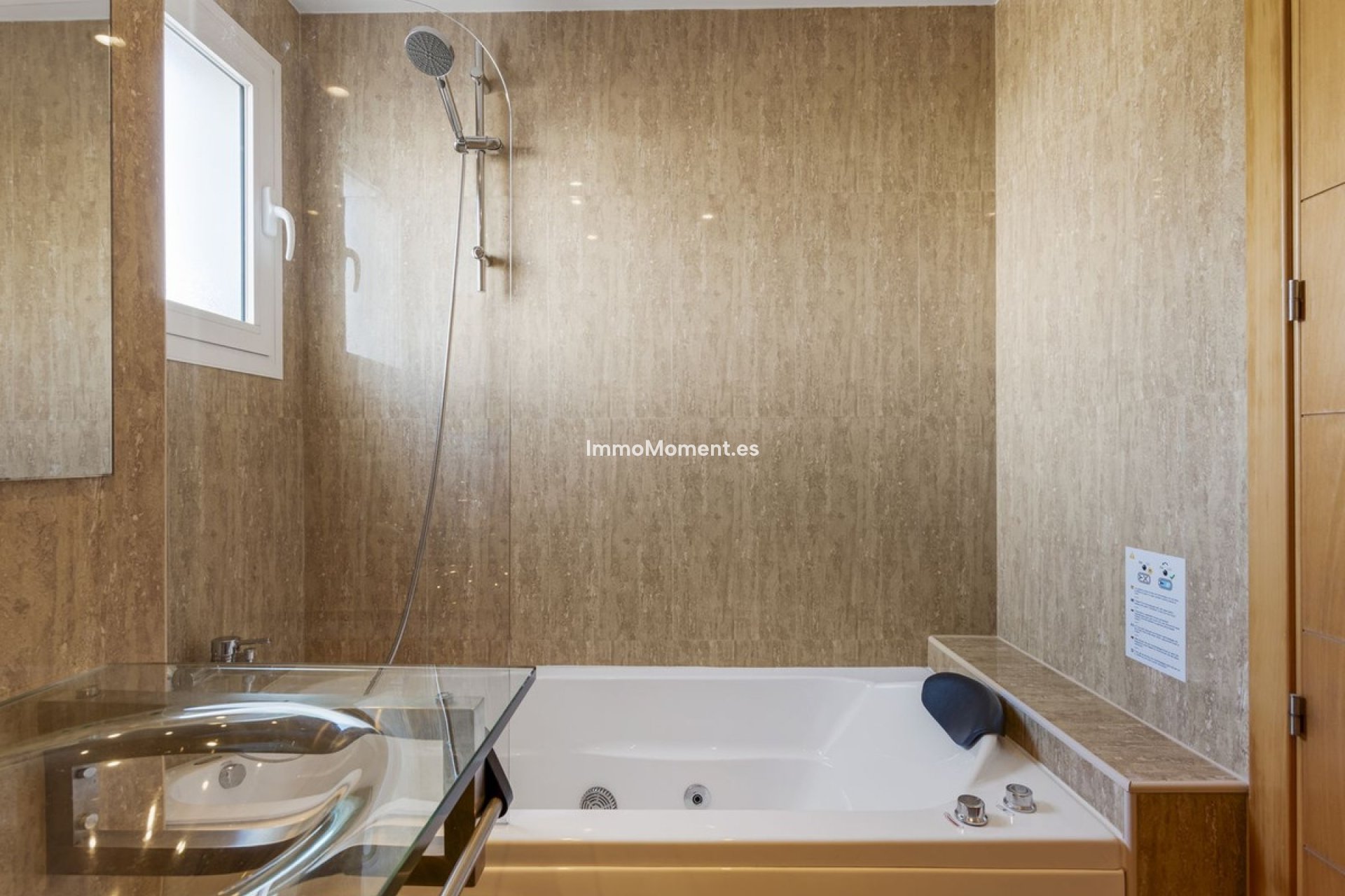 Revente - Appartement - Estepona  - Estepona Centro