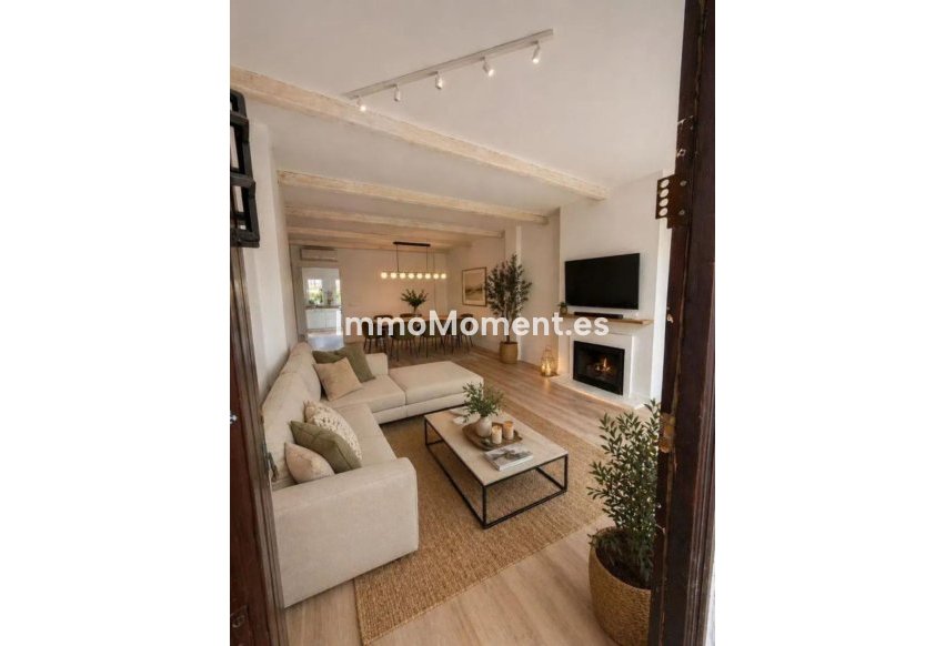 Revente - Appartement - Estepona  - Estepona Centro
