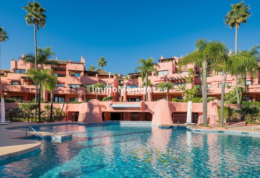 Revente - Appartement - Estepona  - Estepona Centro