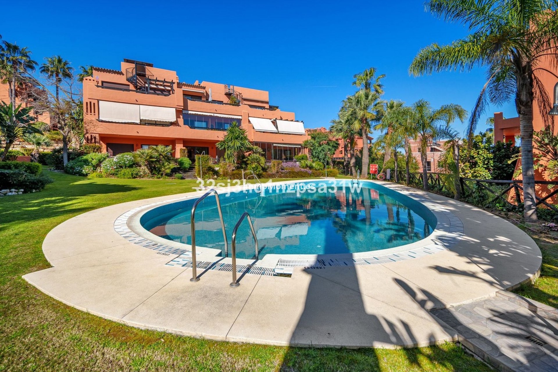 Revente - Appartement - Estepona  - Estepona Centro