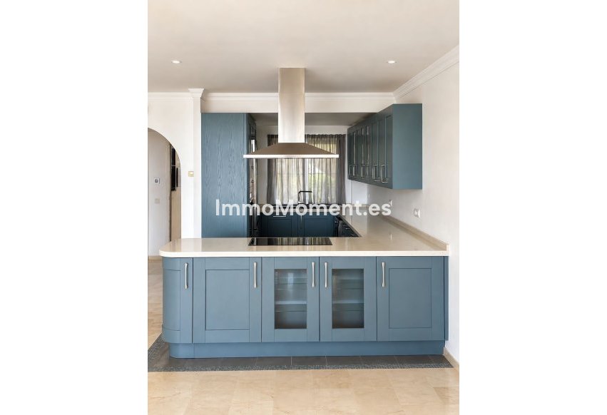 Revente - Appartement - Estepona  - Estepona Centro