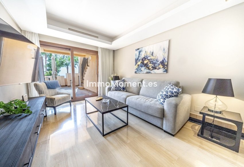 Revente - Appartement - Estepona  - Estepona Centro