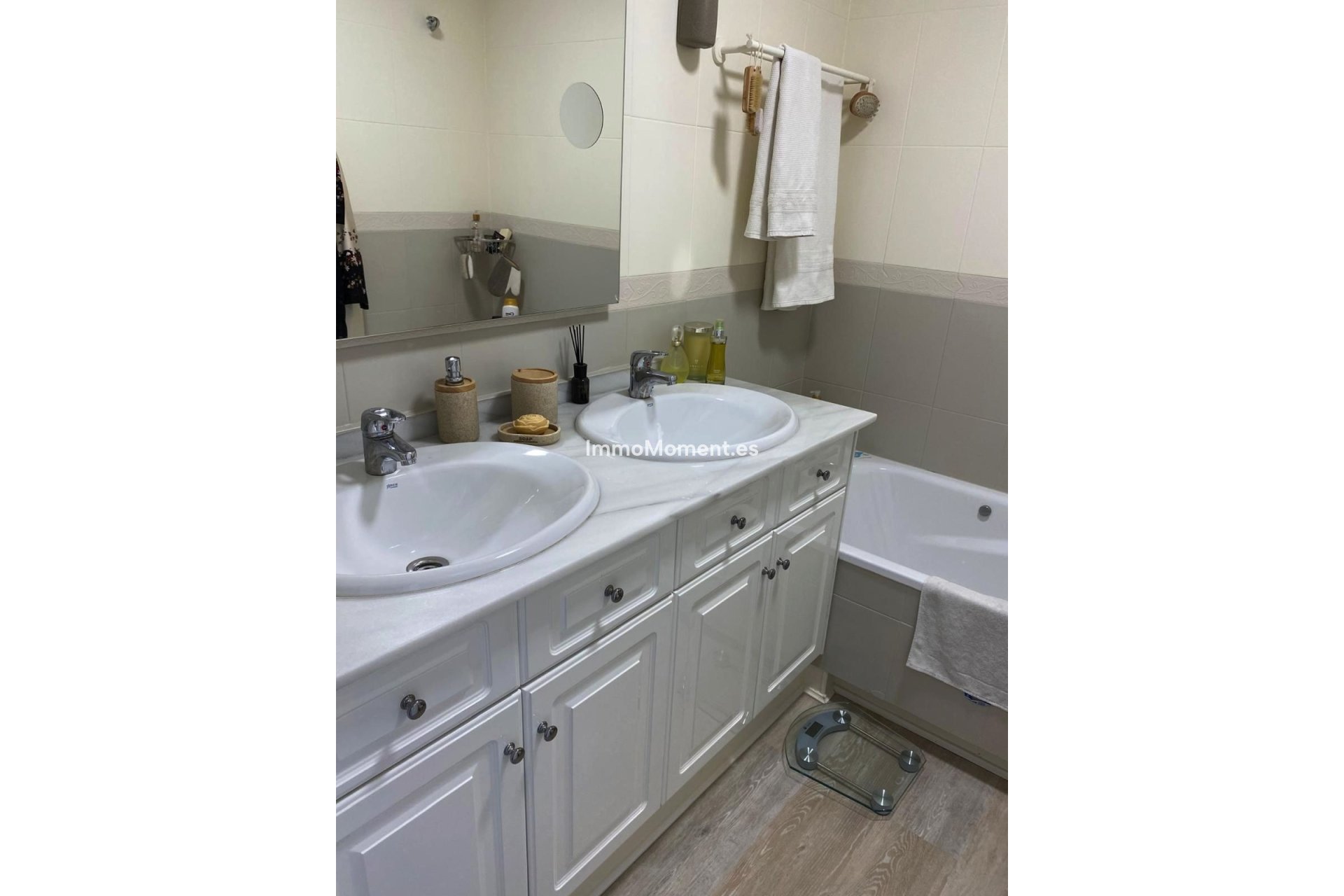Revente - Appartement - Estepona  - Estepona Centro