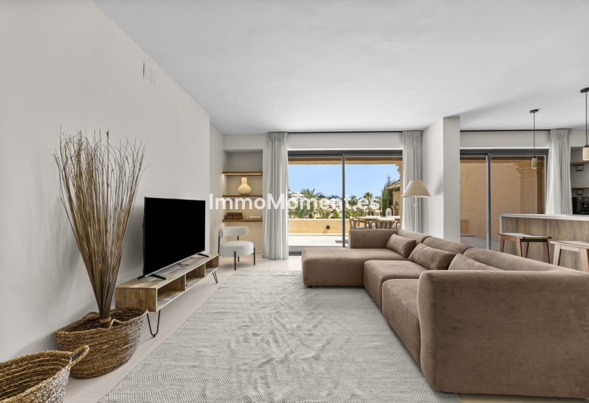 Revente - Appartement - Estepona  - Estepona Centro