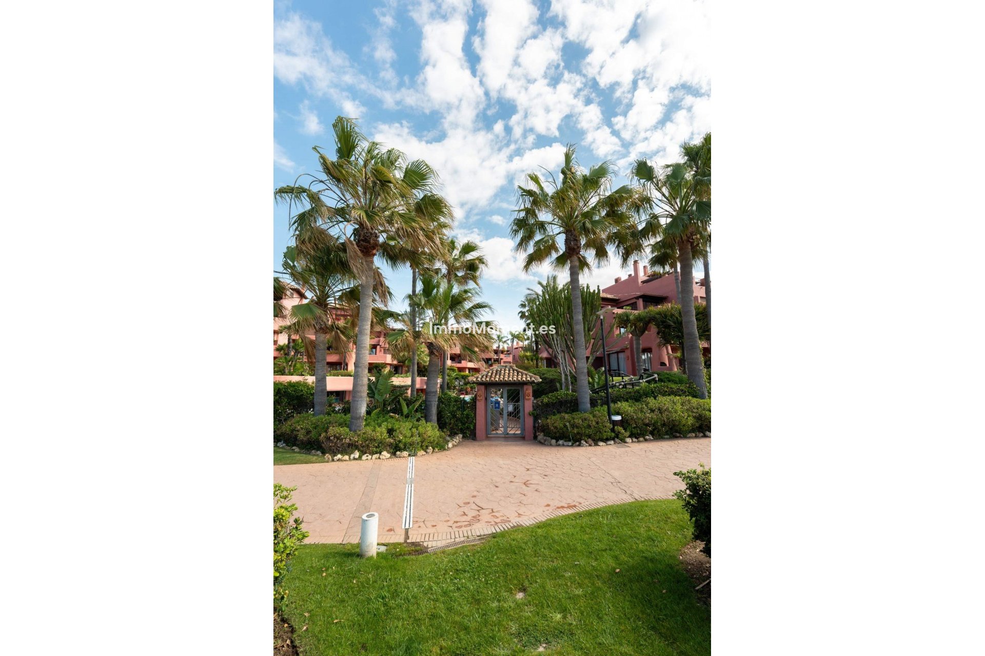 Revente - Appartement - Estepona  - Estepona Centro