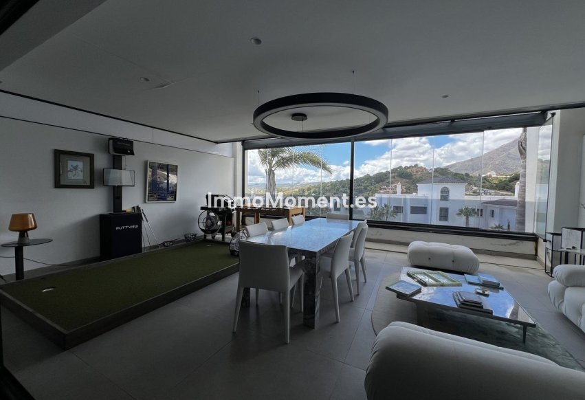 Revente - Appartement - Estepona  - Estepona Centro