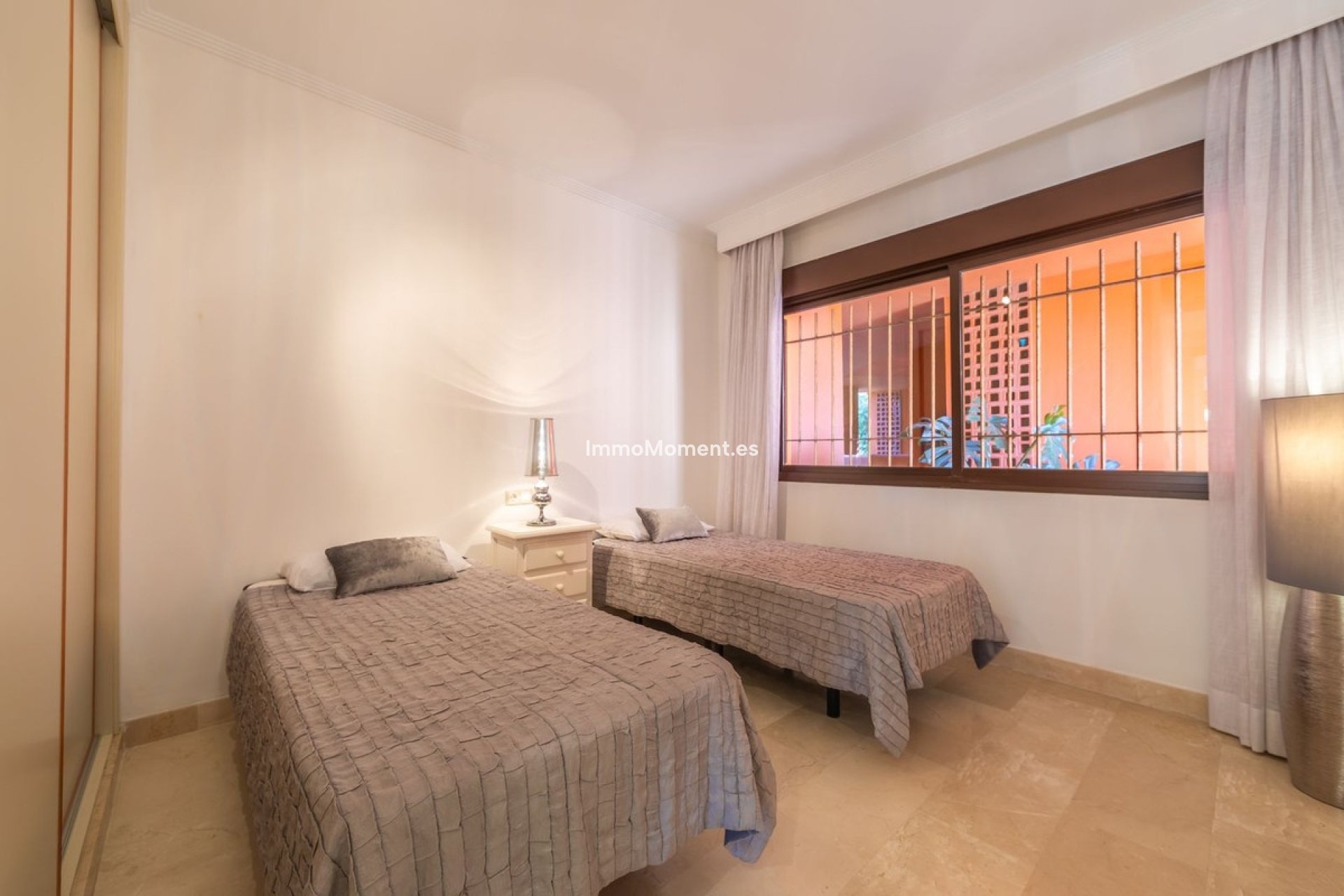 Revente - Appartement - Estepona  - Estepona Centro