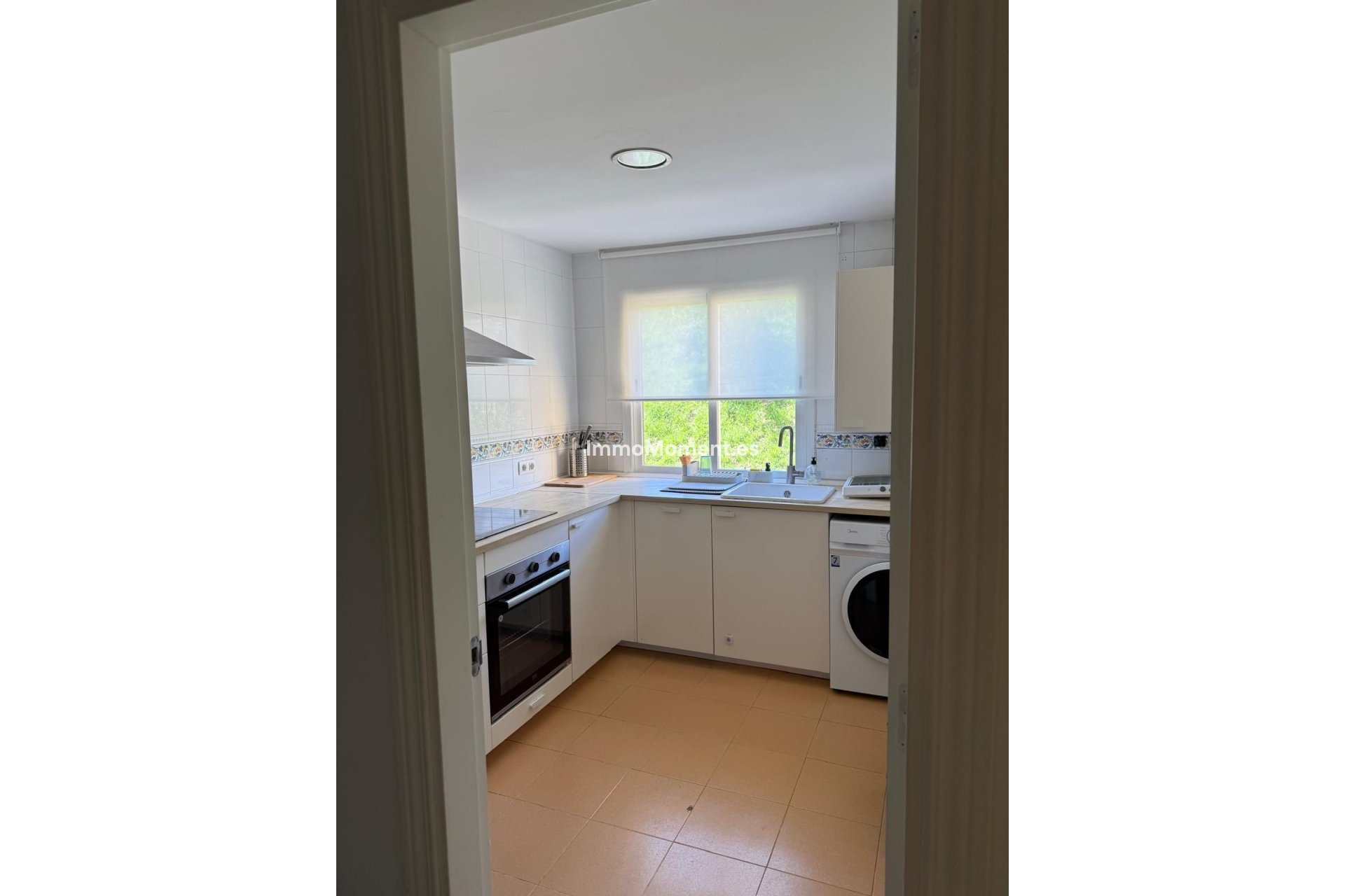 Revente - Appartement - Estepona  - Estepona Centro