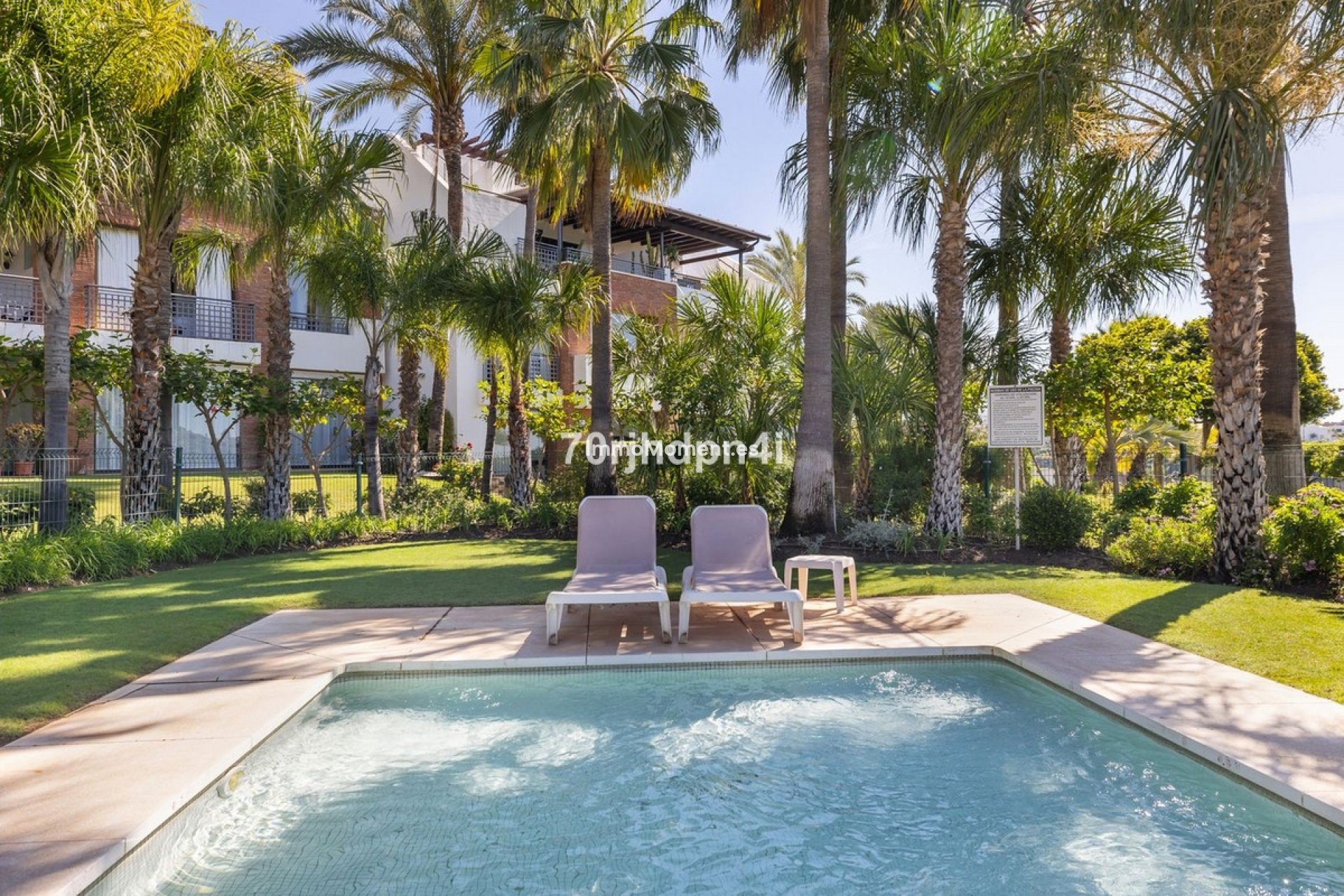 Revente - Appartement - Estepona  - Estepona Centro