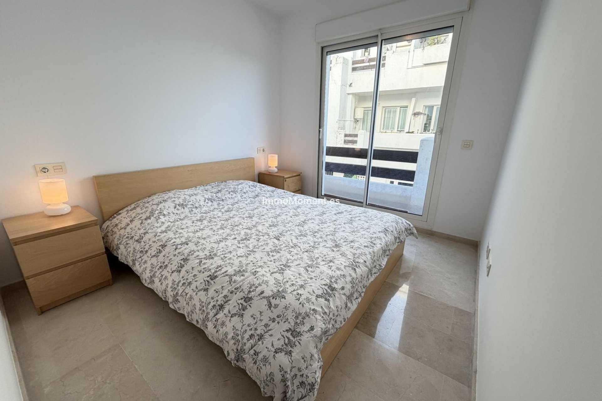 Revente - Appartement - Estepona  - Estepona Centro