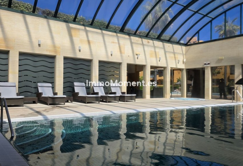 Revente - Appartement - Estepona  - Estepona Centro
