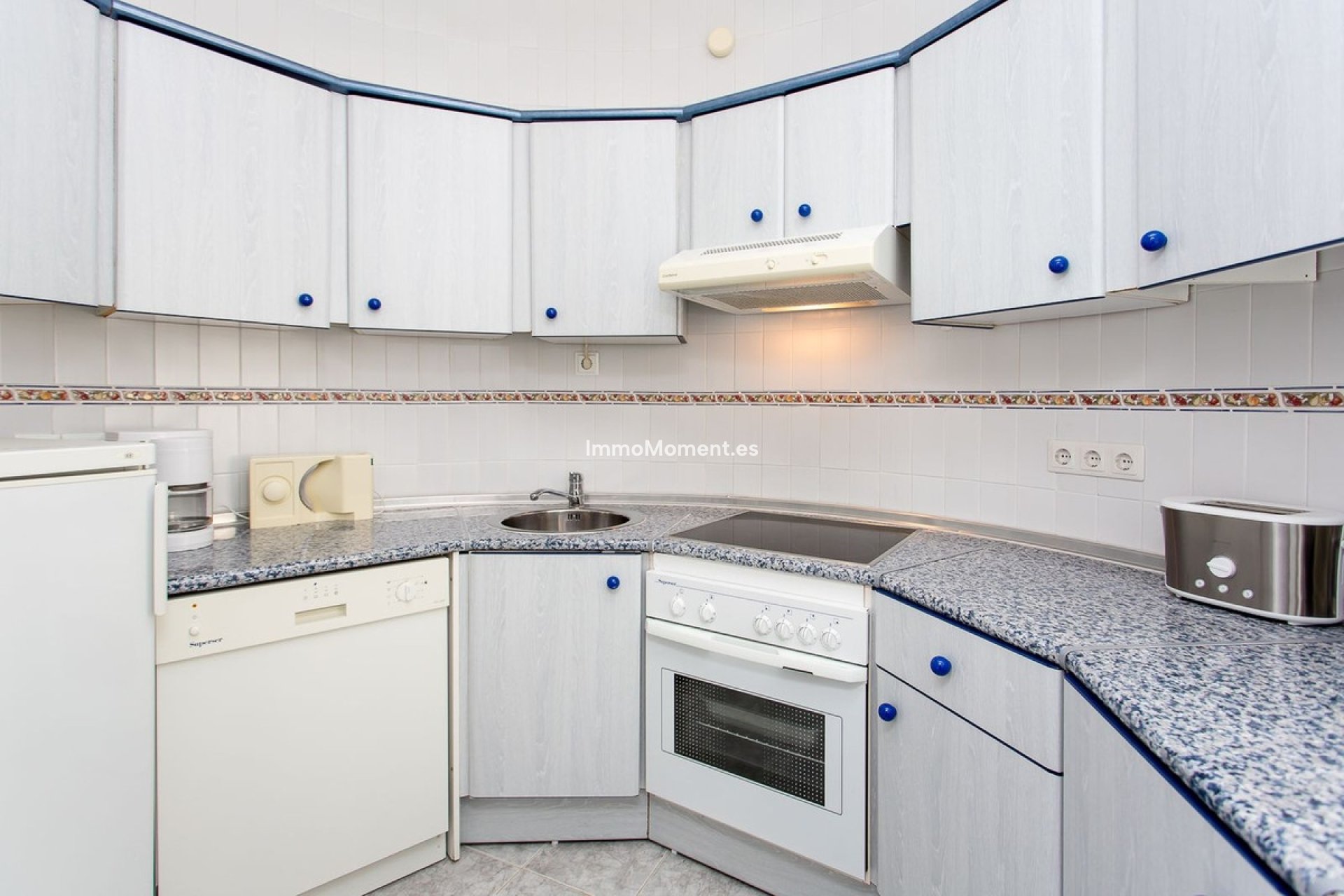 Revente - Appartement - Estepona  - Estepona Centro