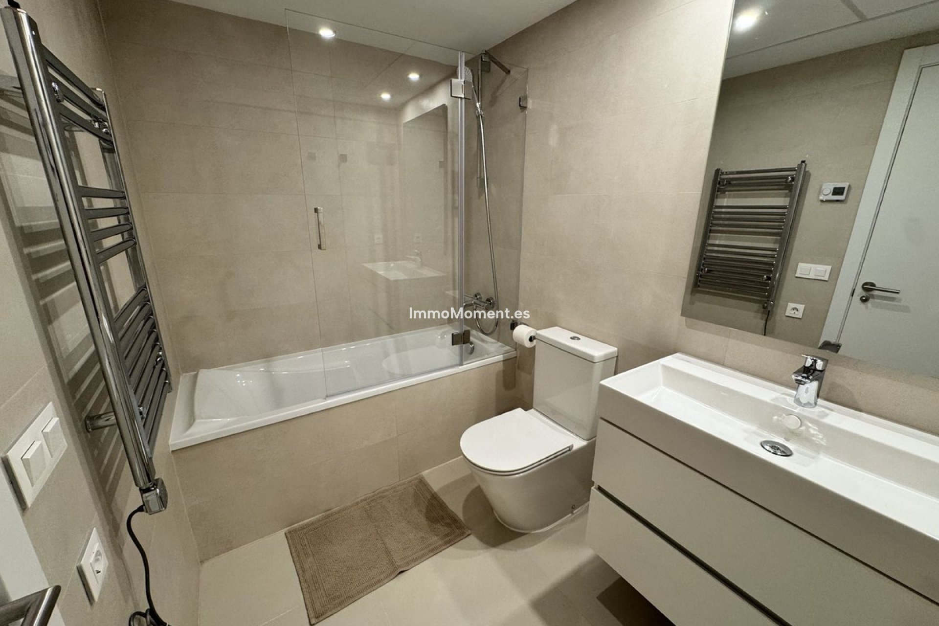 Revente - Appartement - Estepona  - Estepona Centro