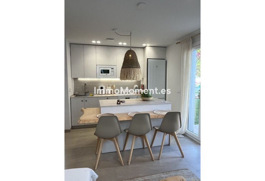 Revente - Appartement - Estepona  - Estepona Centro