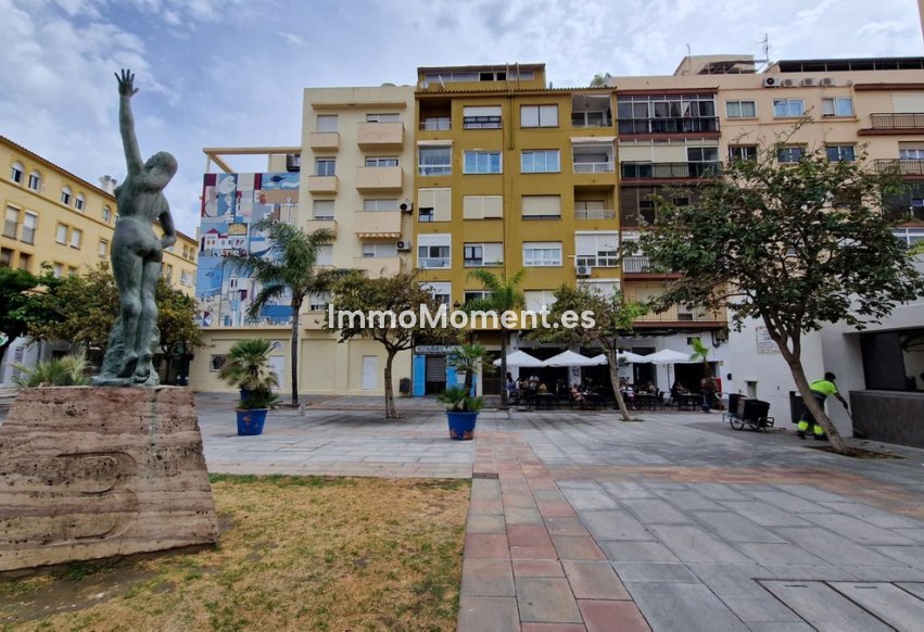 Revente - Appartement - Estepona  - Estepona Centro