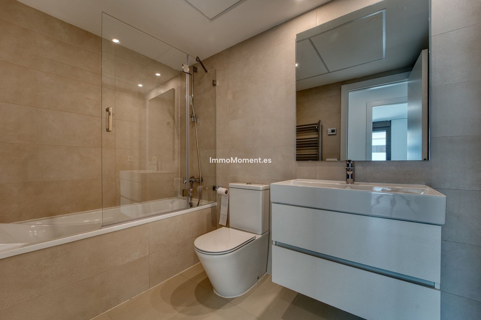 Revente - Appartement - Estepona  - Estepona Centro